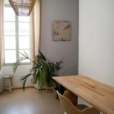 Casita Pep Not, Centrica Y Con Encanto Propio Holiday home *