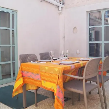 Casita Pep Not, Centrica Y Con Encanto Propio Arta